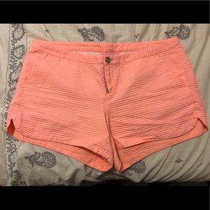 Lilly Pulitzer 4” Adie Shorts Coral Size 8
